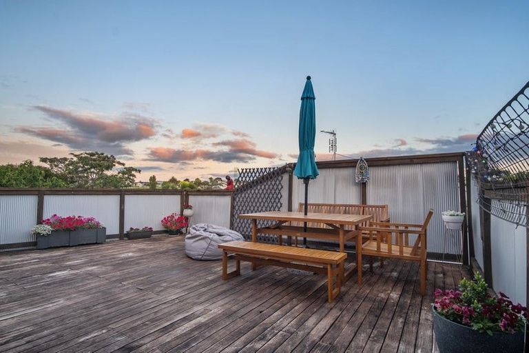 Photo of property in 53 Kurahaupo Street, Orakei, Auckland, 1071