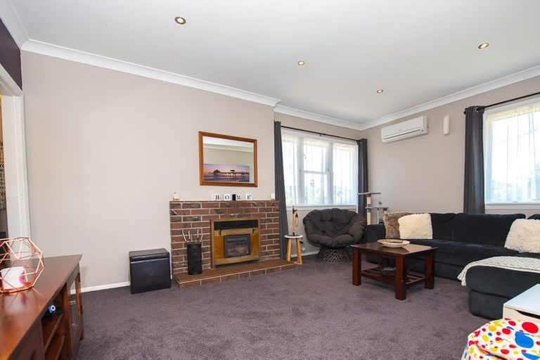 Photo of property in 37 Seddon Street, Wallaceville, Upper Hutt, 5018