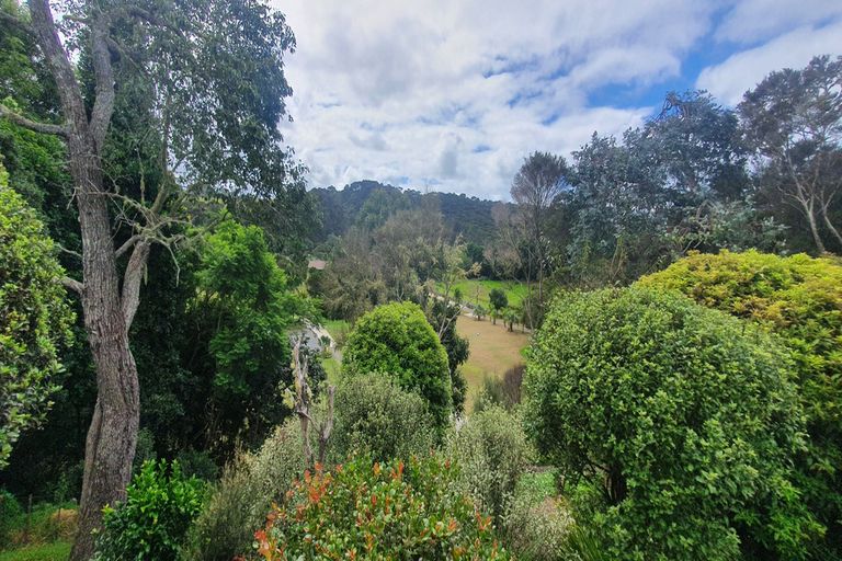 Photo of property in 103 Yorke Road, Haruru, 0204