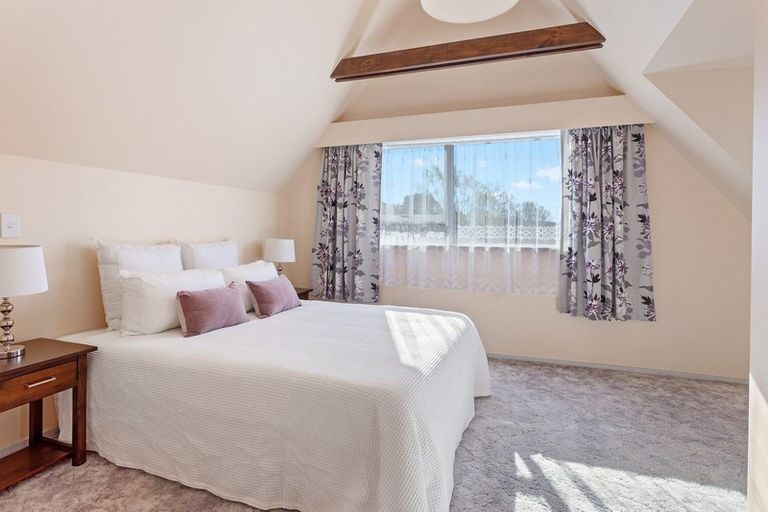 Photo of property in 10 Pasadena Place, Harewood, Christchurch, 8051