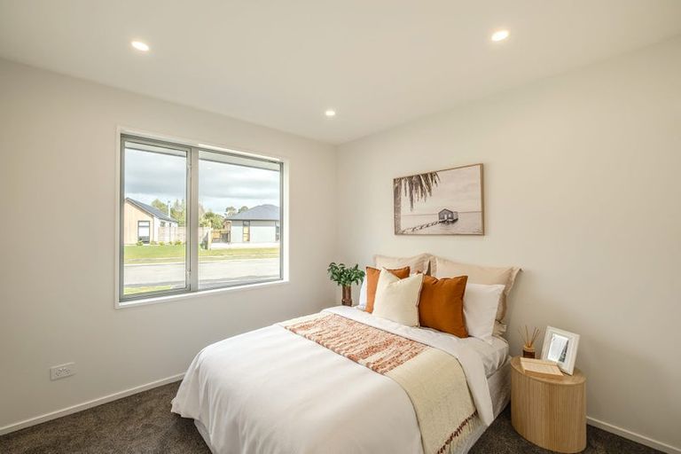 Photo of property in 49 Suffolk Drive, Kirwee, 7571