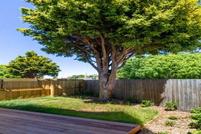 Photo of property in 3/133 Blighs Road, Strowan, Christchurch, 8052