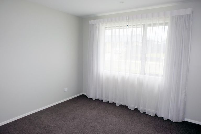 Photo of property in 3 Royal Oak Crescent, Holmes Hill, Oamaru, 9401