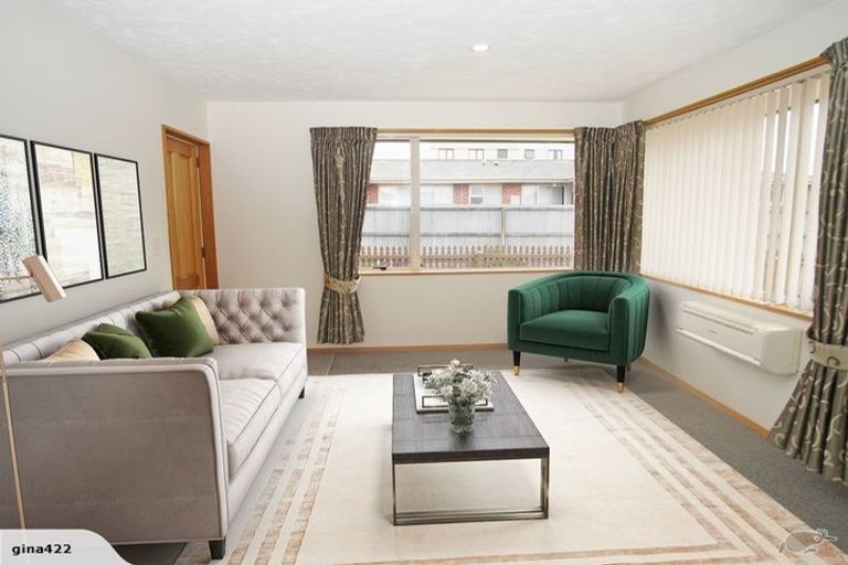 Photo of property in 2/43 Peverel Street, Riccarton, Christchurch, 8041