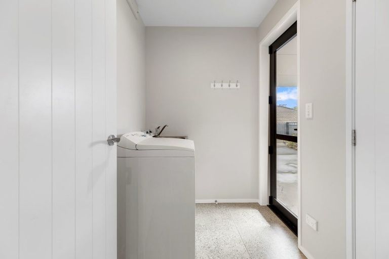 Photo of property in 44b Waikite Road, Welcome Bay, Tauranga, 3112