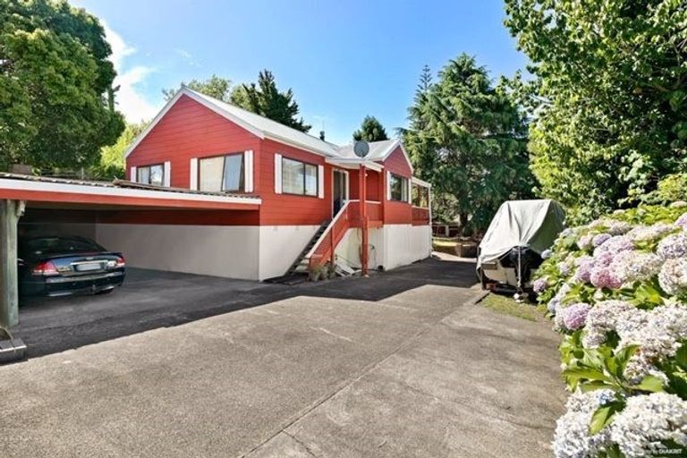Photo of property in 15 Scarlet Drive, Ranui, Auckland, 0612