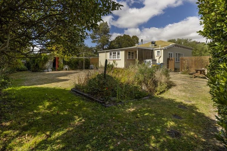 Photo of property in 3 Tetley Street, Seddon, 7210