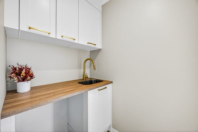 Photo of property in 49c Bay Street, Red Beach, 0932