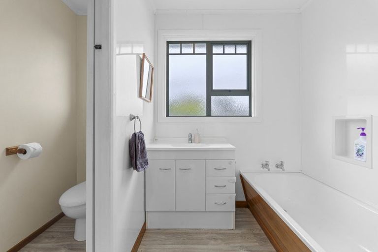 Photo of property in 6a David Street, Westown, New Plymouth, 4310