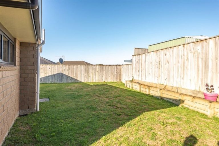 Photo of property in 33 Edith Collier Drive, Otamatea, Whanganui, 4500