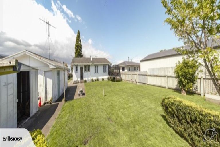 Photo of property in 77 Totara Street, Tawhero, Whanganui, 4501