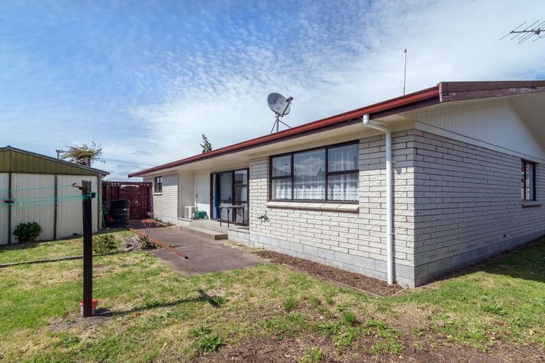 Photo of property in 1a Island View Road, Western Heights, Rotorua, 3015