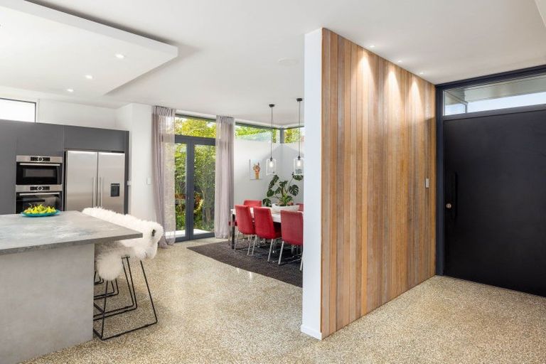 Photo of property in 107 Hawthorne Street, Strowan, Christchurch, 8052