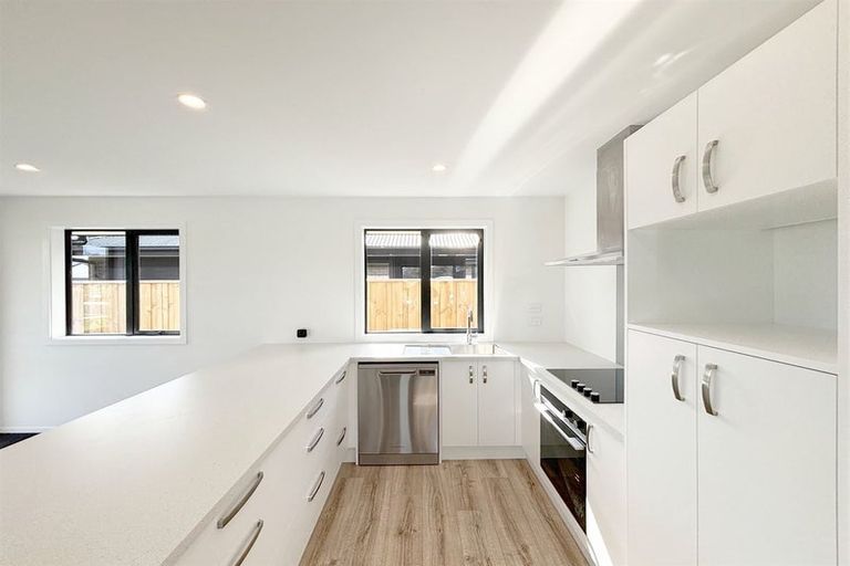 Photo of property in 30 Stackwood Avenue, Woodend, 7691