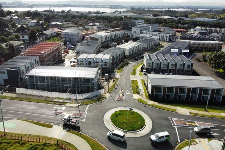 Photo of property in 23 Huri Street, Mangere Bridge, Auckland, 2022