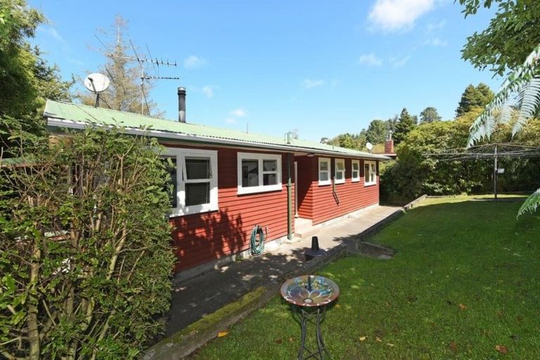 Photo of property in 4 Avian Road, Blue Mountains, Upper Hutt, 5371