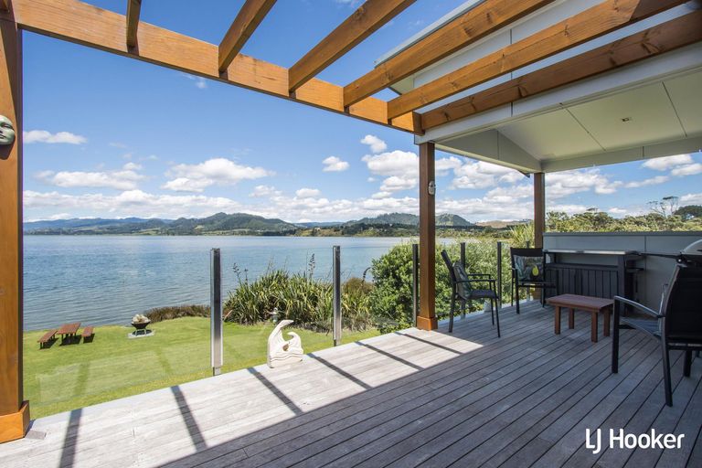 Photo of property in 33a Waione Avenue, Athenree, Katikati, 3177