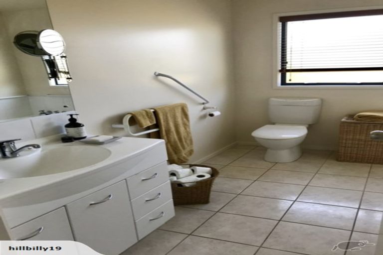 Photo of property in 6 Saint Hill Lane, Havelock North, 4130