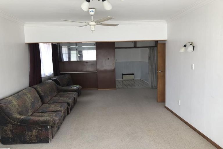 Photo of property in 206 Taita Drive, Avalon, Lower Hutt, 5011