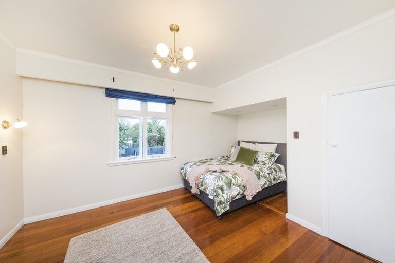 Photo of property in 9 Jickell Street, Hokowhitu, Palmerston North, 4410