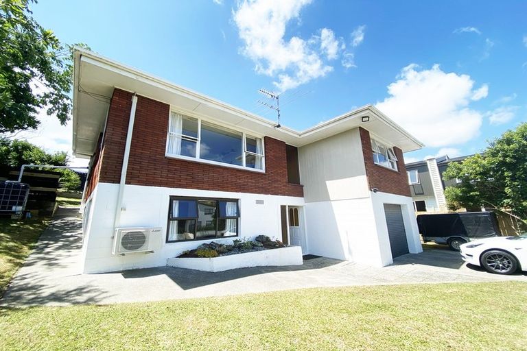 Photo of property in 28 Marriott Road, Pakuranga, Auckland, 2010