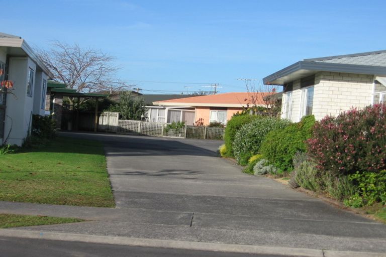 Photo of property in 36a Lakeside Drive, Orewa, 0931