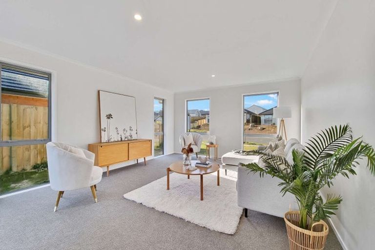 Photo of property in 16 Tarata Place, Owhata, Rotorua, 3010