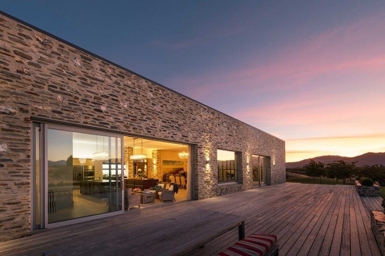 Photo of property in 167 Stevenson Road, Wanaka, 9382