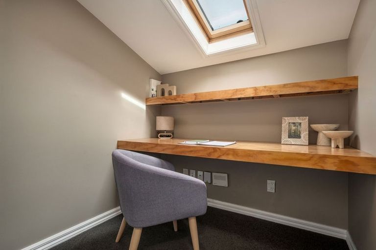 Photo of property in 69 Bower Avenue, New Brighton, Christchurch, 8083