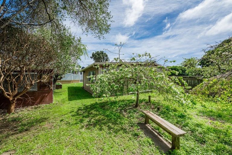 Photo of property in 9 Clarkes Crescent, Paekakariki, 5034
