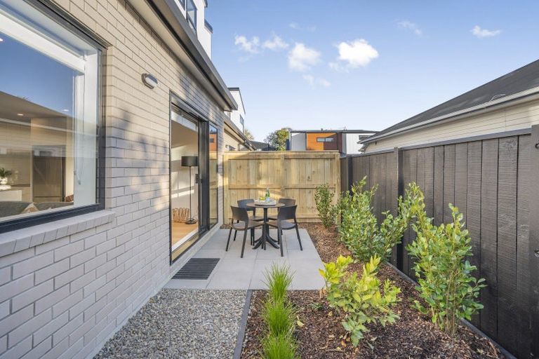 Photo of property in 2/564 High Street, Boulcott, Lower Hutt, 5010