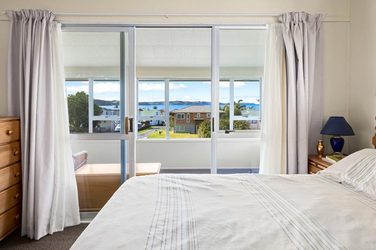 Photo of property in 17 Kawau View Road, Snells Beach, 0920