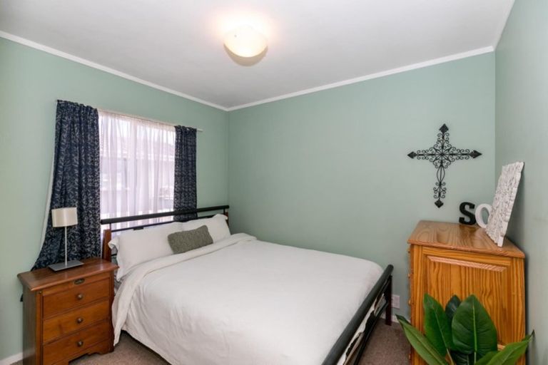 Photo of property in 86a Kahikatea Drive, Melville, Hamilton, 3206