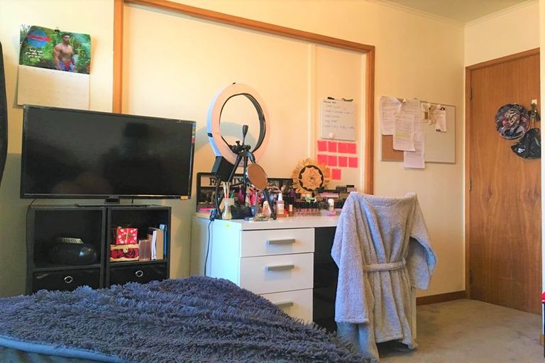 Photo of property in 120 Gray Avenue, Papatoetoe, Auckland, 2024