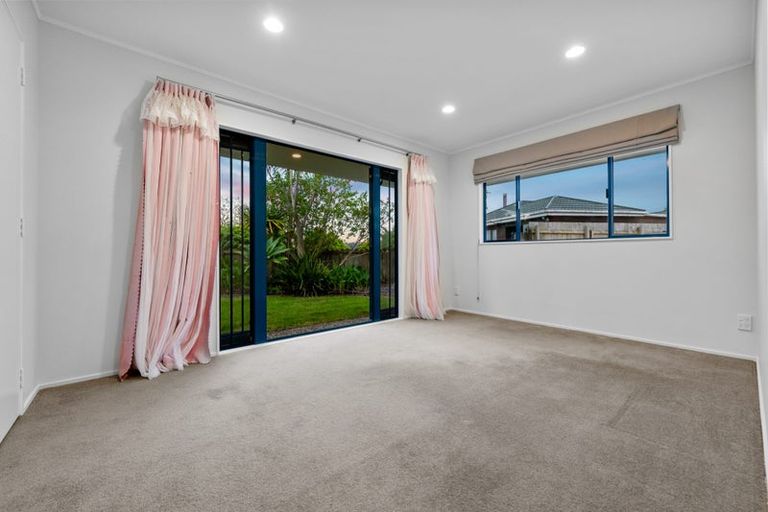 Photo of property in 203 Kauri Road, Whenuapai, Auckland, 0618