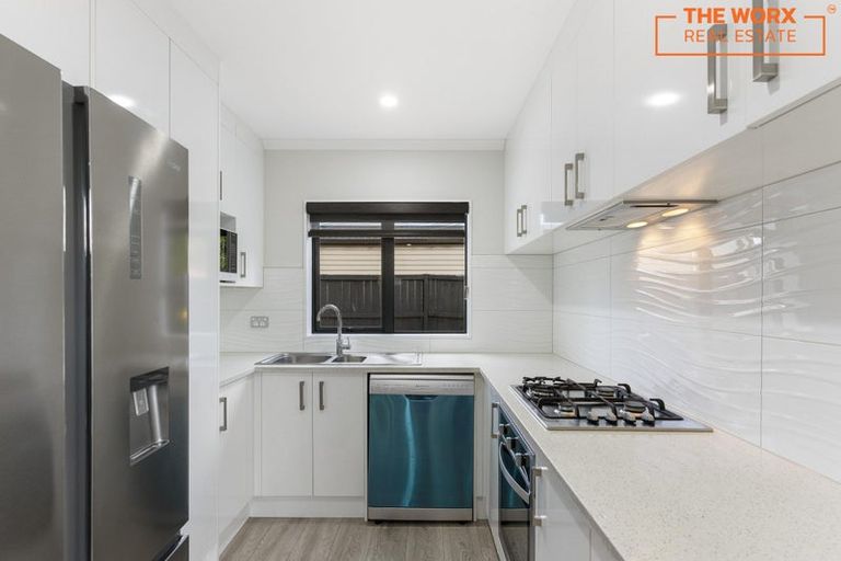 Photo of property in 3a Dewhurst Place, Favona, Auckland, 2024