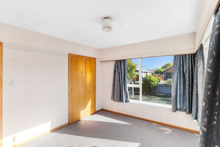 Photo of property in 40 Skerten Avenue, Hornby, Christchurch, 8042