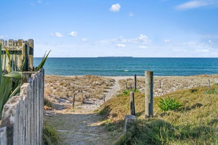 Photo of property in 5a Marjorie Lane, Papamoa Beach, Papamoa, 3118
