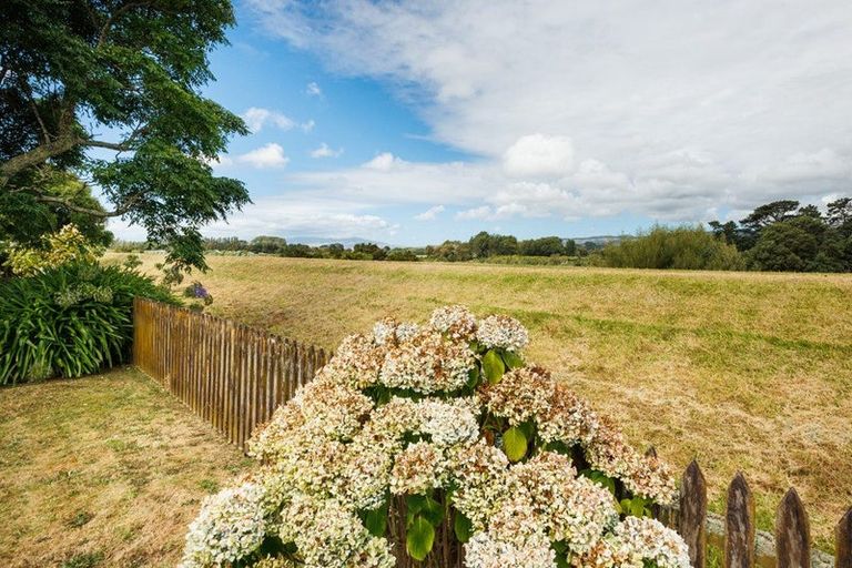 Photo of property in 59 Waterloo Crescent, Hokowhitu, Palmerston North, 4410