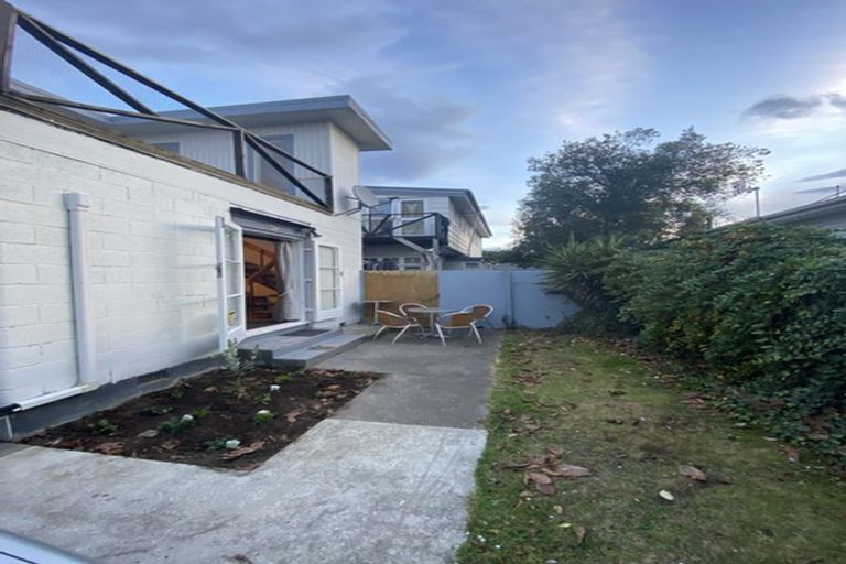 Photo of property in 124 Wairakei Road, Bryndwr, Christchurch, 8053
