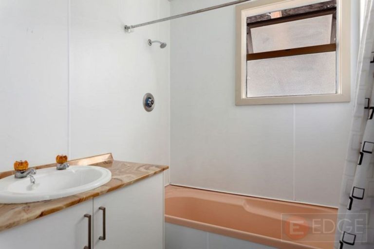 Photo of property in 30 Douglas Street, Grasmere, Invercargill, 9810