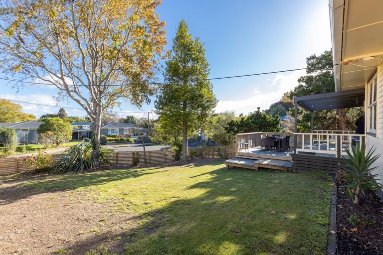 Photo of property in 4 Stoke Place, Awapuni, Palmerston North, 4412