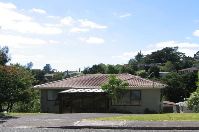 Photo of property in 40 Vandeleur Avenue, Birkdale, Auckland, 0626