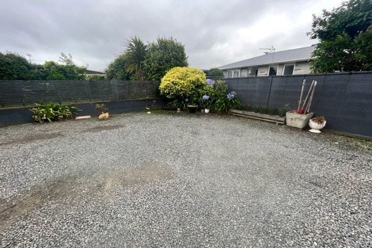 Photo of property in 1/8 Derwent Lee Grove, Epuni, Lower Hutt, 5011