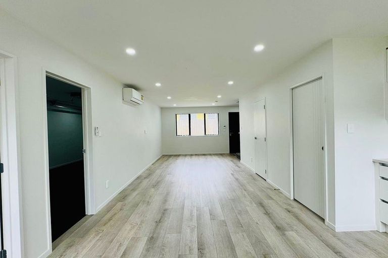 Photo of property in 1/30 Arnwood Street, Manurewa, Auckland, 2102