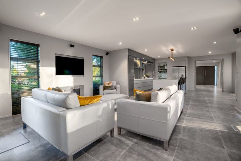 Photo of property in 25 Rossington Drive, West Melton, 7618