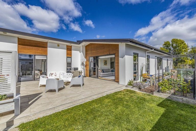 Photo of property in 52 Beachvale Drive, Kaiapoi, 7630