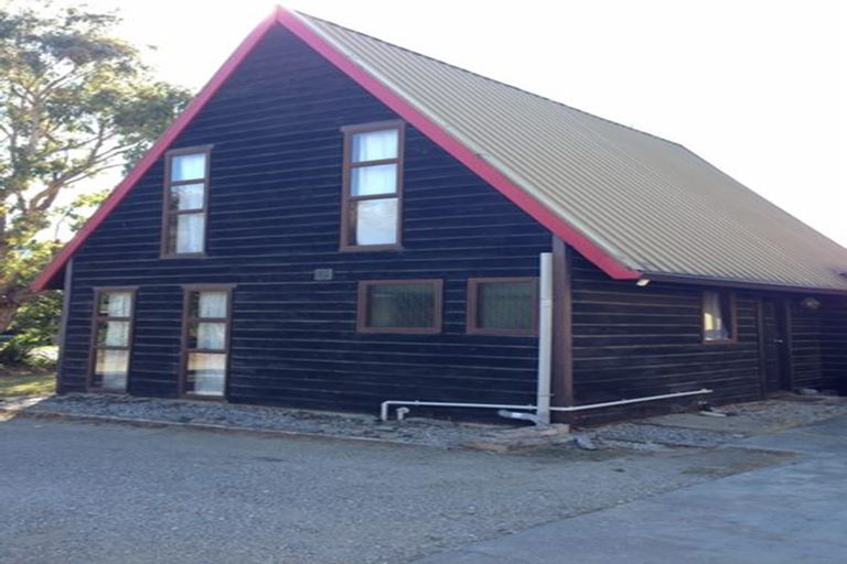 Photo of property in 6 Rimu Lane, Wanaka, 9305