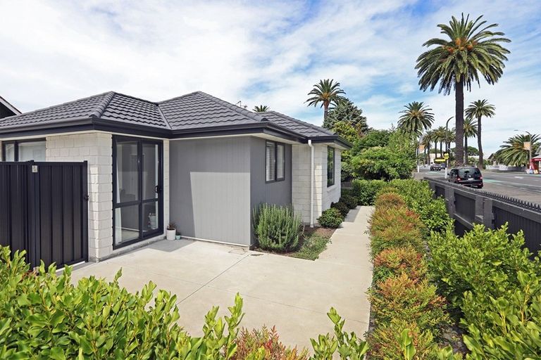 Photo of property in 42a Kennedy Road, Napier South, Napier, 4110