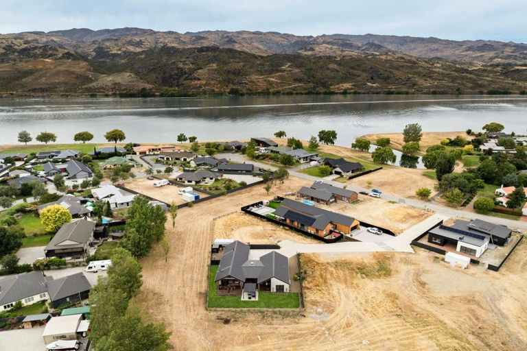 Photo of property in 5d Wakefield Lane, Mount Pisa, Cromwell, 9383